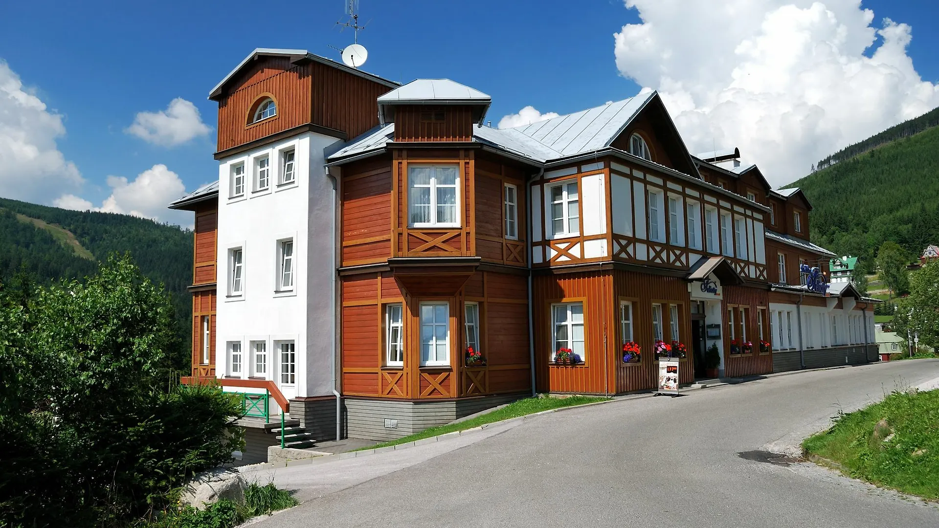 ****  Hotel Snezka Špindlerŭv Mlýn Τσεχία