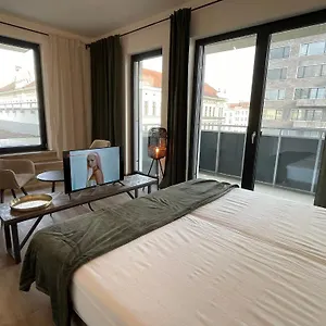 theatre-apartments.brnohotels.org/