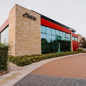 Hotel Pierre, Pardubice