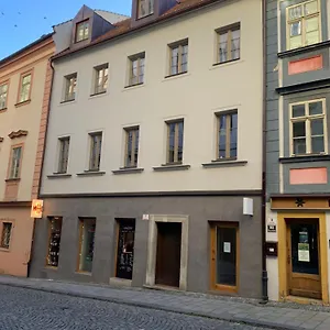 mitte-apartments.brnohotels.org/