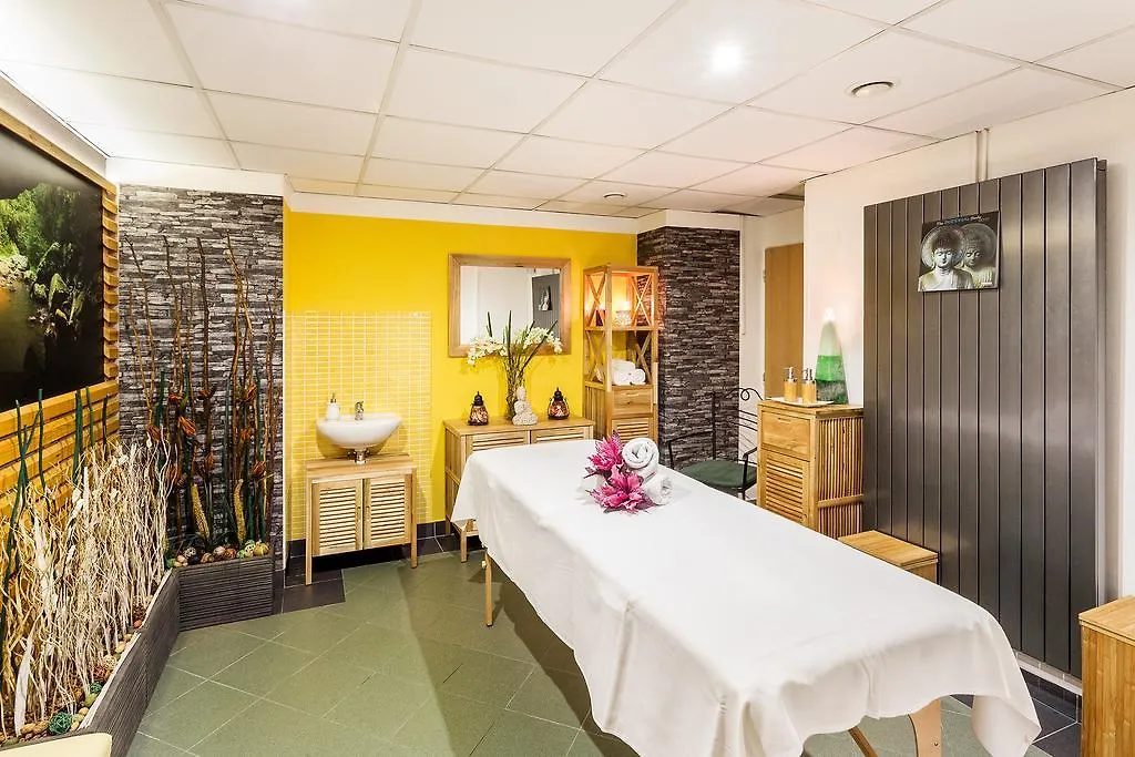 Hotel Snezka Spindleruv Mlyn 4*,
